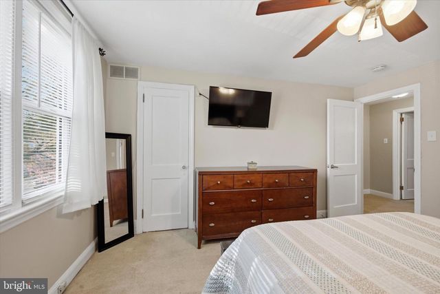 429 SEVEN OAKS DR, Clifton Heights, PA 19018