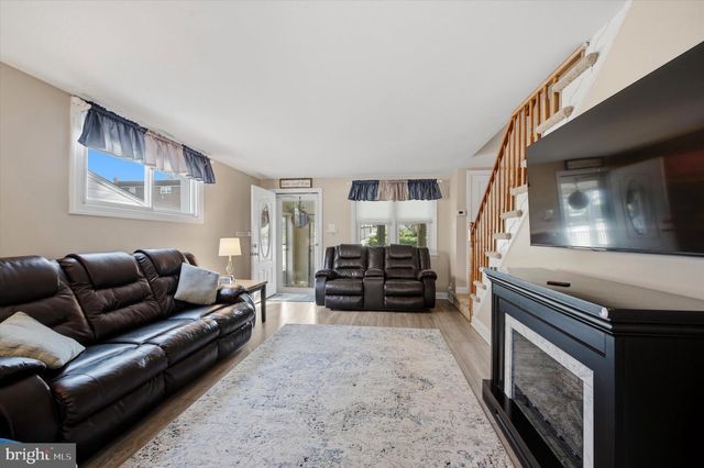 429 SEVEN OAKS DR, Clifton Heights, PA 19018