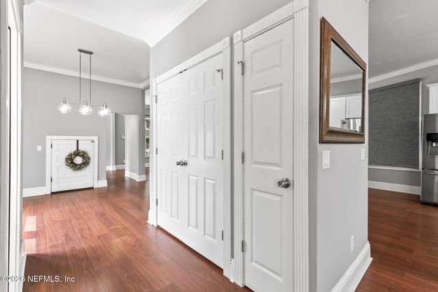 423 WALNUT Court, Jacksonville, FL 32206