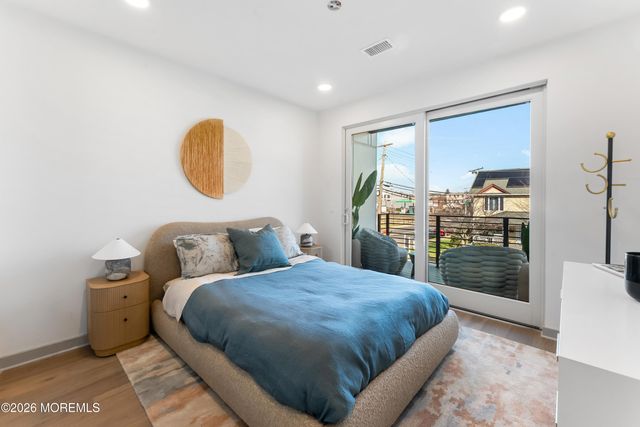 665 2nd Avenue 211, Long Branch, NJ 07740