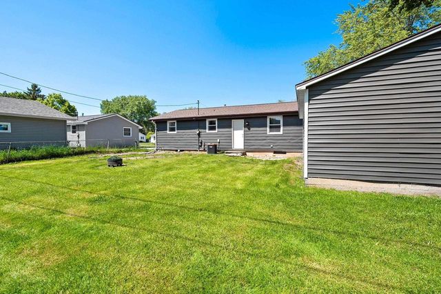 634 MEMORY AVENUE, Green Bay, WI 54301