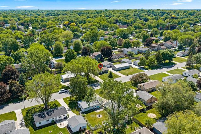 634 MEMORY AVENUE, Green Bay, WI 54301