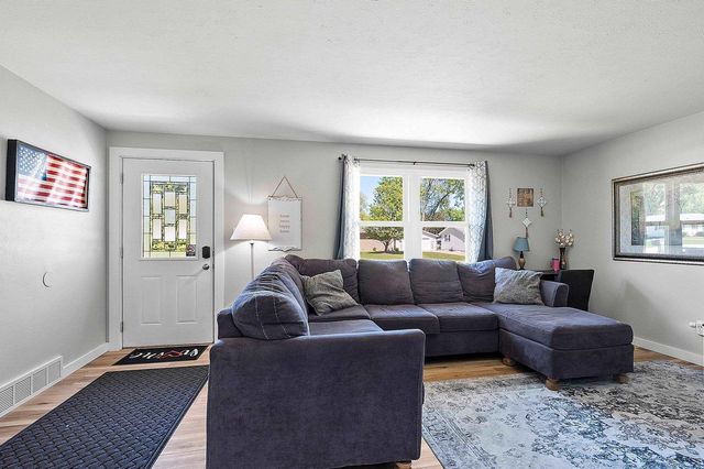 634 MEMORY AVENUE, Green Bay, WI 54301