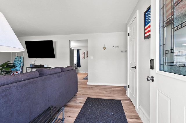 634 MEMORY AVENUE, Green Bay, WI 54301