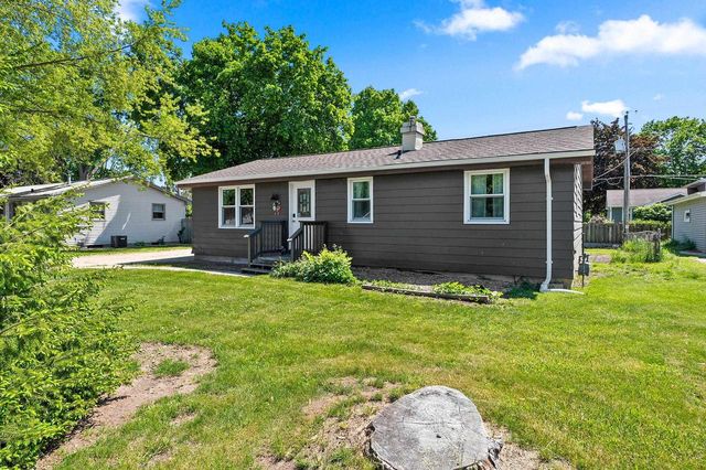 634 MEMORY AVENUE, Green Bay, WI 54301