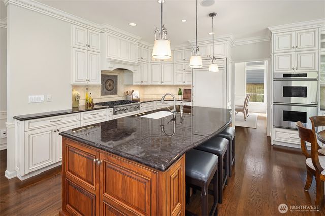 4519 191st Place NE, Sammamish, WA 98074