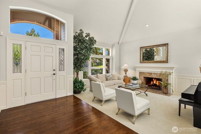 4519 191st Place NE, Sammamish, WA 98074