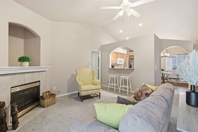 606 E Bridlewood Ct, Spokane, WA 99224