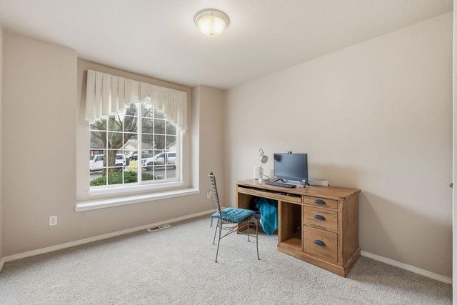 606 E Bridlewood Ct, Spokane, WA 99224