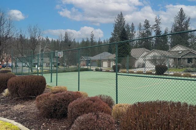 606 E Bridlewood Ct, Spokane, WA 99224