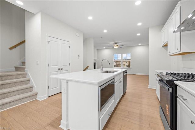 302 Living Water WAY, Virginia Beach, VA 23451