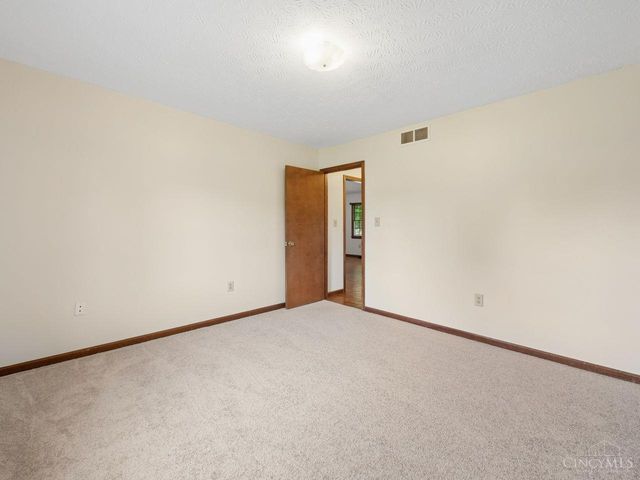 255 S Waynesville Road, Turtle Creek Twp, OH 45054