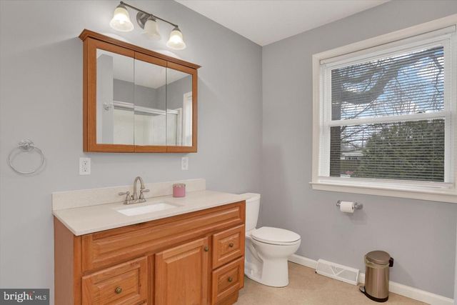 1343 CHURCH RD, Hershey, PA 17033