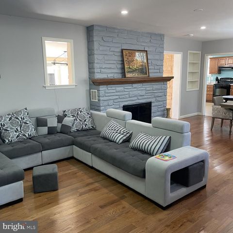 1343 CHURCH RD, Hershey, PA 17033
