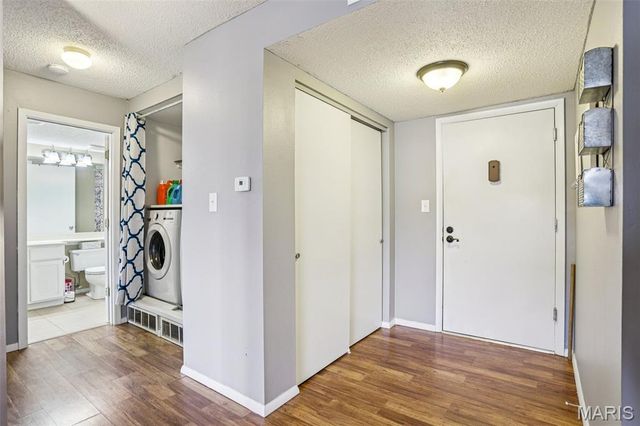 1440 Heritage Landing 208, St Charles, MO 63303