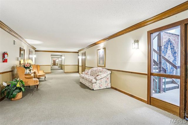 1440 Heritage Landing 208, St Charles, MO 63303