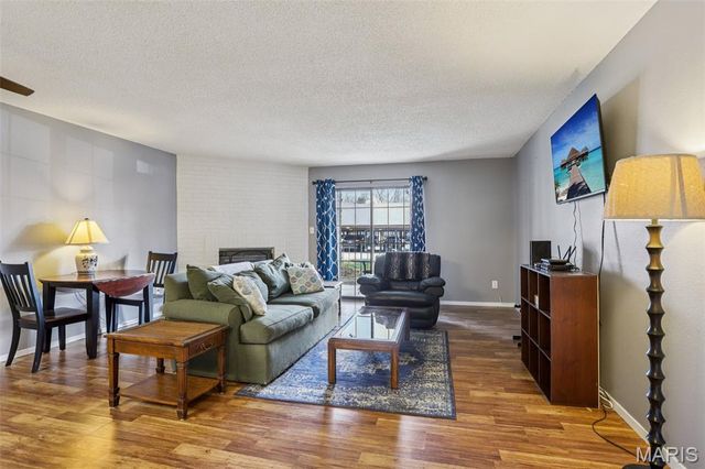 1440 Heritage Landing 208, St Charles, MO 63303