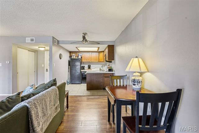 1440 Heritage Landing 208, St Charles, MO 63303