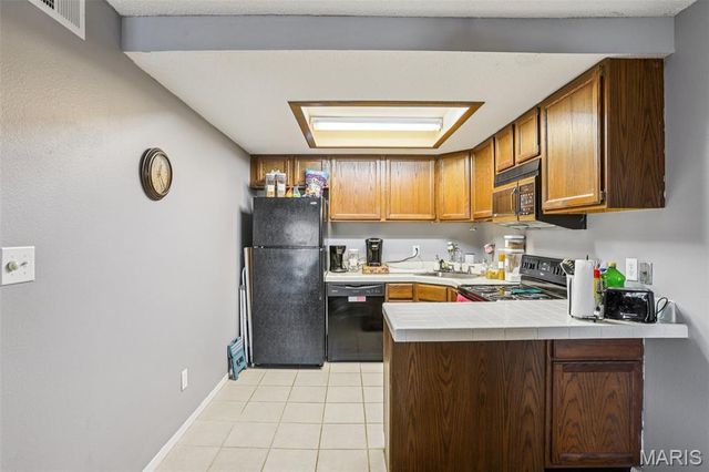 1440 Heritage Landing 208, St Charles, MO 63303