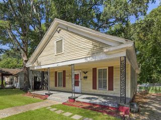 411 Raleigh Rd Parkway N, Wilson, NC 27893