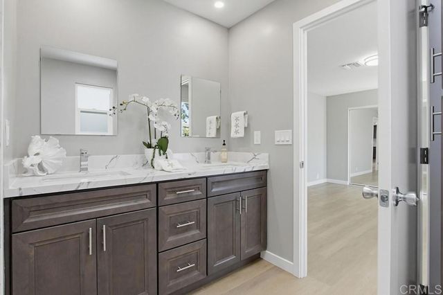 7320 San Bartolo St 217, Carlsbad, CA 92011