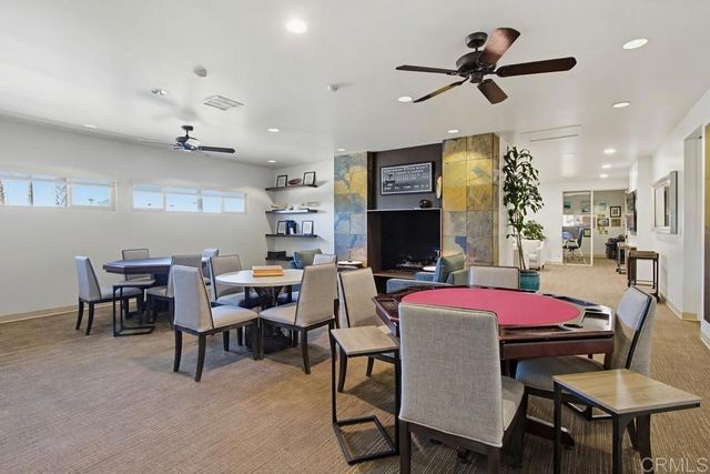 7320 San Bartolo St 217, Carlsbad, CA 92011
