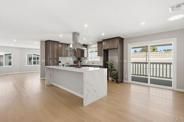 7320 San Bartolo St 217, Carlsbad, CA 92011