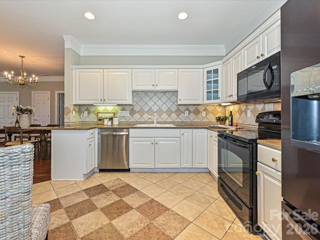 8629 Windsor Ridge Drive, Charlotte, NC 28277