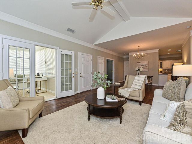 8629 Windsor Ridge Drive, Charlotte, NC 28277