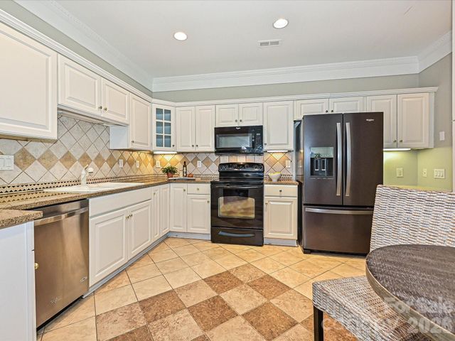 8629 Windsor Ridge Drive, Charlotte, NC 28277