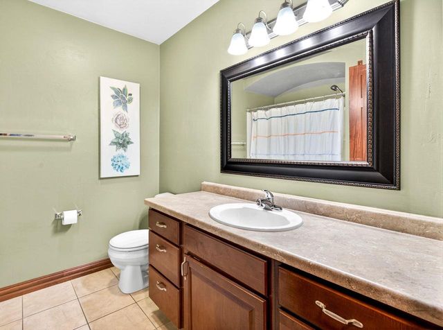 4102 E BRAEBURN DRIVE, Appleton, WI 54913