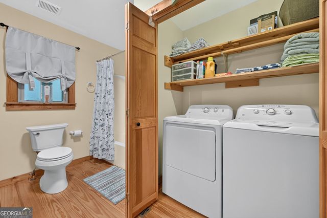 612 Medina Court, Ellijay, GA 30540