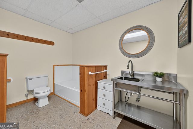 612 Medina Court, Ellijay, GA 30540