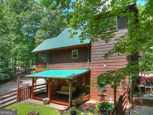 612 Medina Court, Ellijay, GA 30540