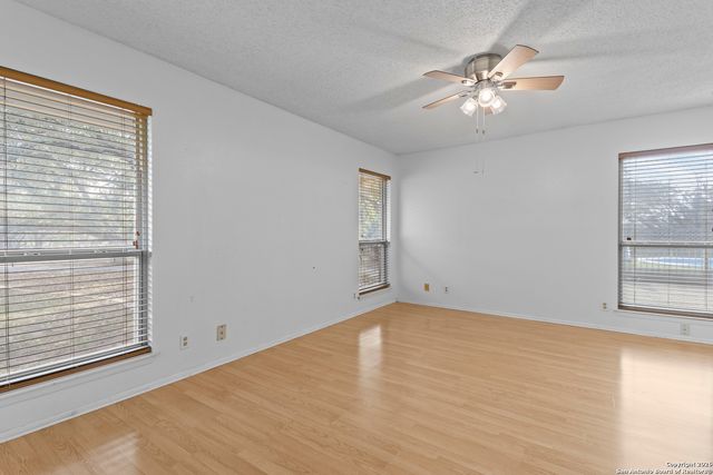 33171 Blanco, Bulverde, TX 78163