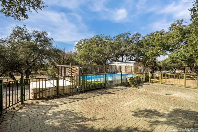 33171 Blanco, Bulverde, TX 78163