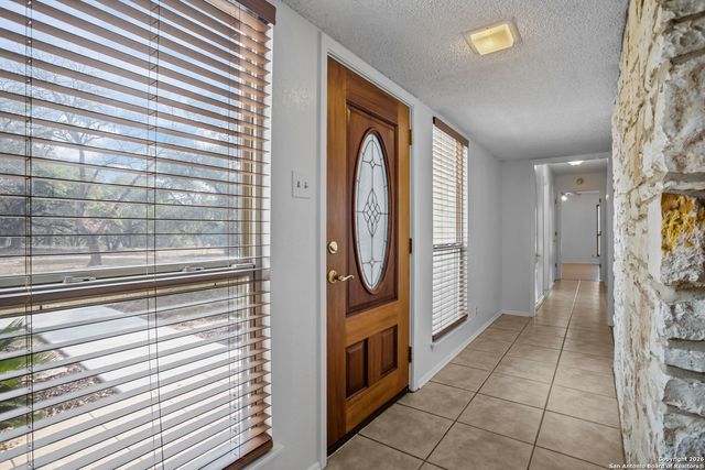 33171 Blanco, Bulverde, TX 78163