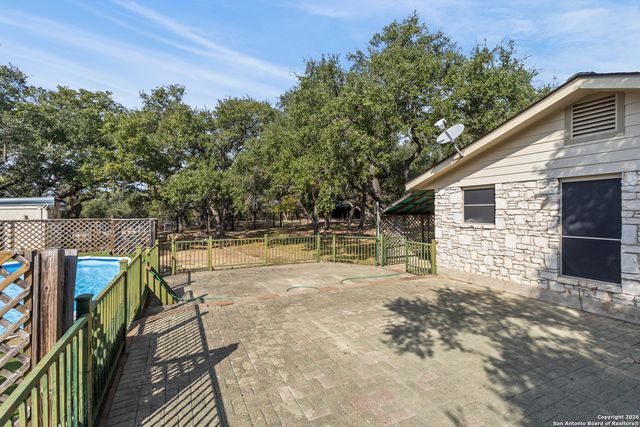 33171 Blanco, Bulverde, TX 78163