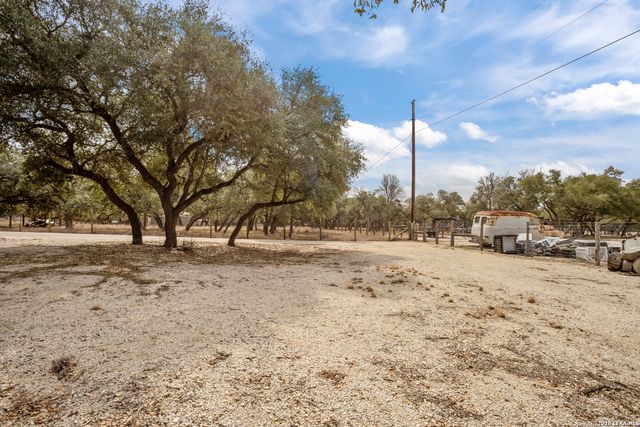 33171 Blanco, Bulverde, TX 78163
