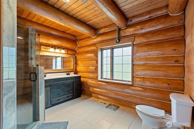 36015 86th Avenue Ct E, Eatonville, WA 98328