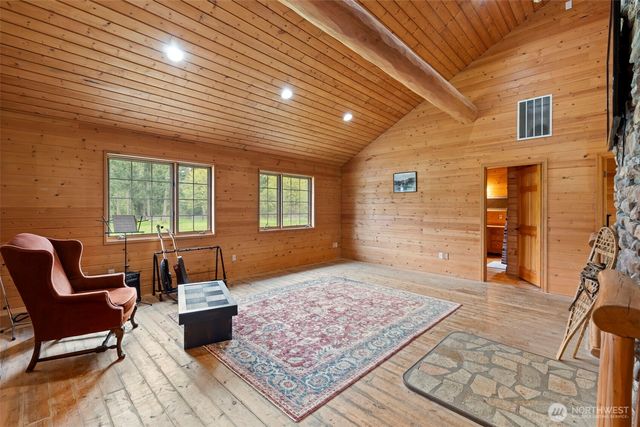 36015 86th Avenue Ct E, Eatonville, WA 98328