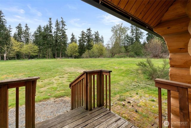 36015 86th Avenue Ct E, Eatonville, WA 98328