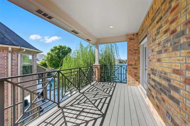 5934 Stratford Gardens Drive, Sugar Land, TX 77479