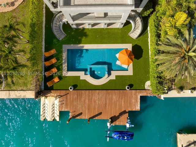 1460 S Treasure Dr, North Bay Village, FL 33141