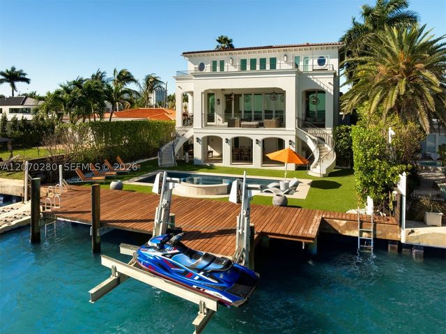 1460 S Treasure Dr, North Bay Village, FL 33141