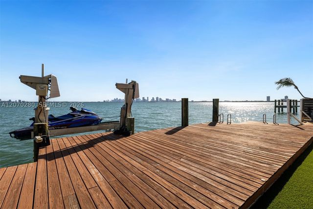 1460 S Treasure Dr, North Bay Village, FL 33141