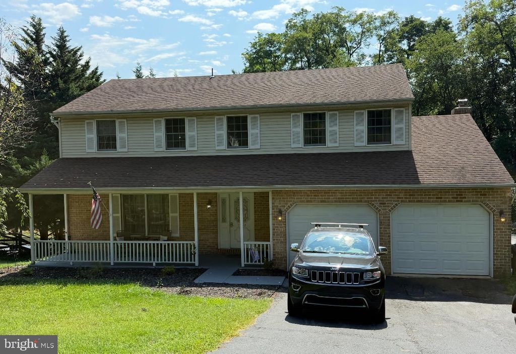 1542 WELSH RD, Reading, PA 19607