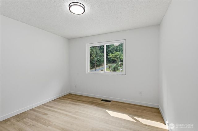 17448 NE 156th Street, Woodinville, WA 98072