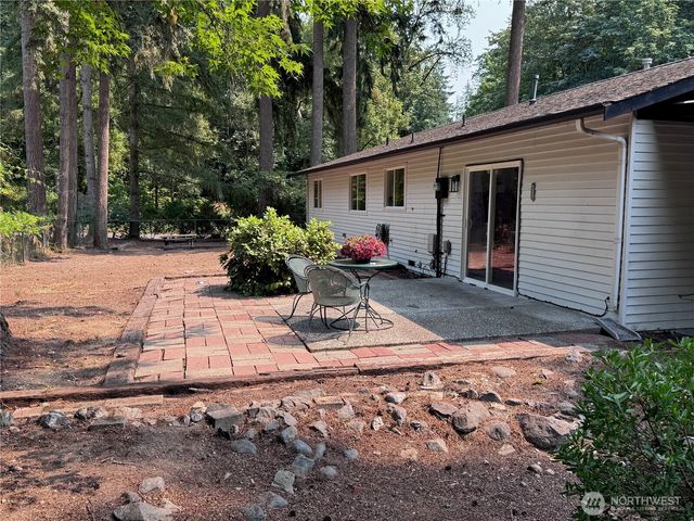 17448 NE 156th Street, Woodinville, WA 98072