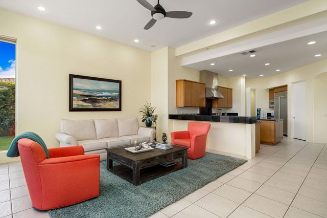 158 Loch Lomond Road, Rancho Mirage, CA 92270